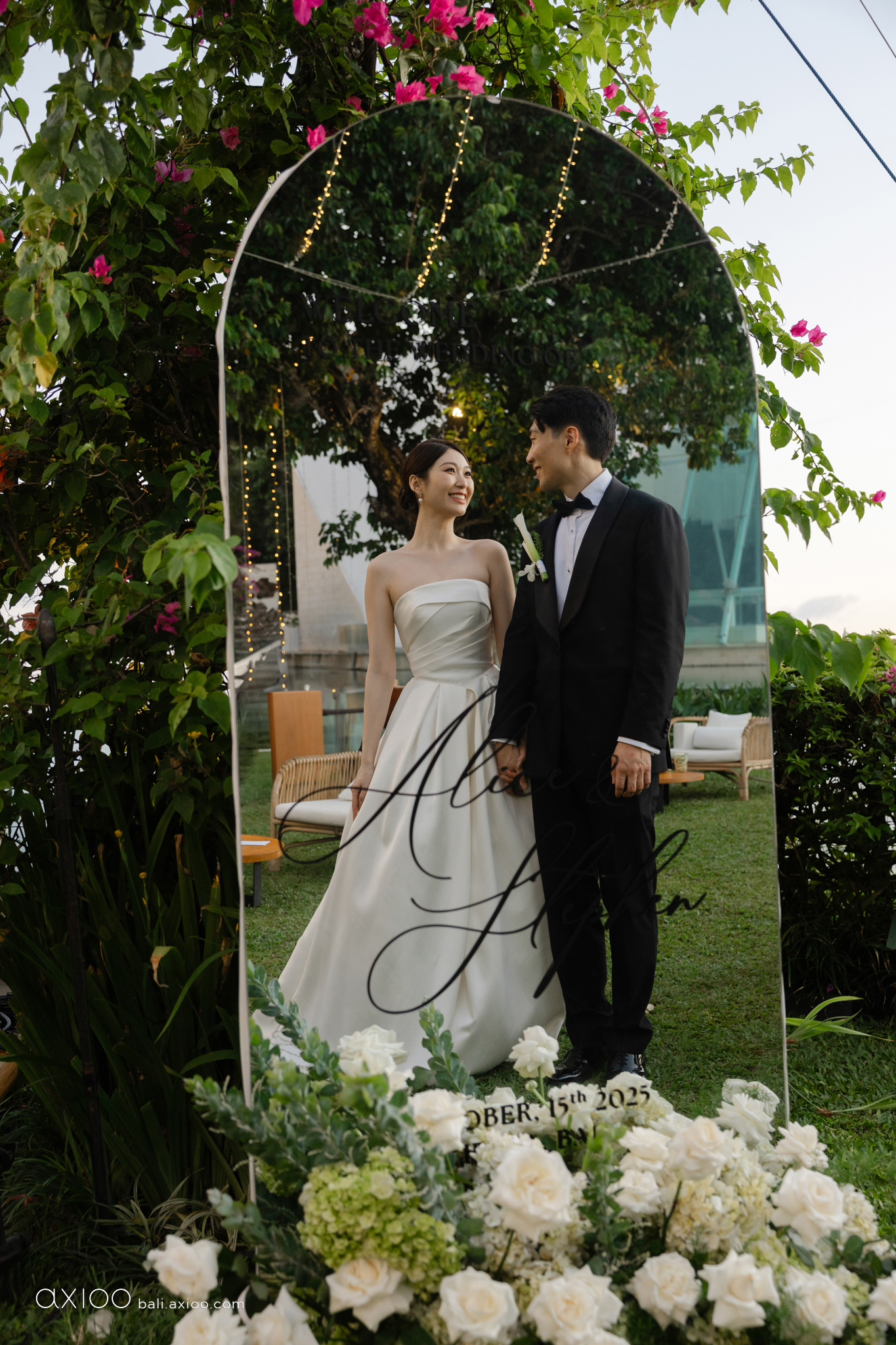 Axioo: Before the Shutter Clicks